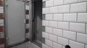 УКЛАДКА ПЛИТКИ И РЕВИЗИОННЫЙ ЛЮК