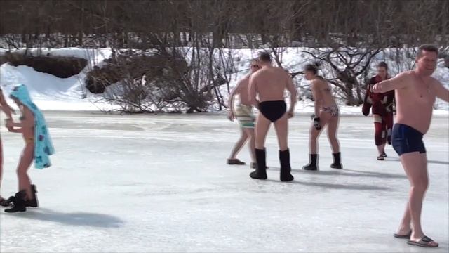 Развлекательные мероприятия до купания в проруби смотреть онлайн