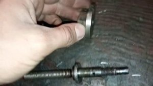 Упорные подшипники в поперечную подачю и малую продольную токарного станка ТВШ-3