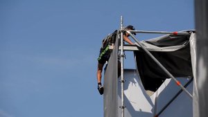 монтаж сцены для Венского фестиваля