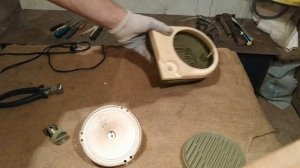 РАЗБИРАЕМ СОВЕТСКИЙ ГРОМКОГОВОРИТЕЛЬ (РАДИО) ЧТО ЕСТЬ ВНУТРИ?