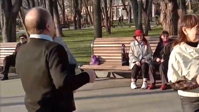 САД ШЕВЧЕНКО,ХАРЬКОВ!!!А ТЫ КУКУЙ КУКУШКА !!!НАККУЙ НАМ ДОЛГИХ ЛЕТ!!! смотреть онлайн