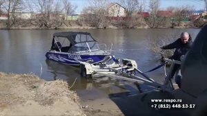 Подъем лодки Беркут с воды на прицеп Respo V52L