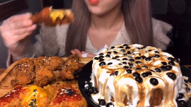 Мукбанг в 5:45 НАЕДАЮСЬ🥪ИГ день#80 смотреть онлайн