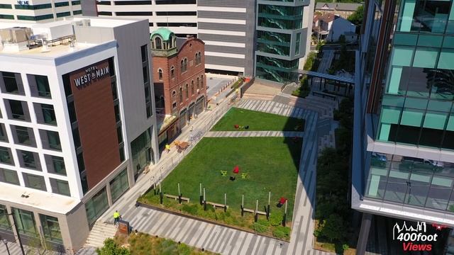 Aerial drone footage of SORA West in Conshohocken, PA. Construction nearing completion! смотреть онлайн