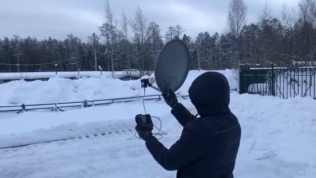 Безумно крутая!!! Карманная тарелка? Складная спутниковая антенна!