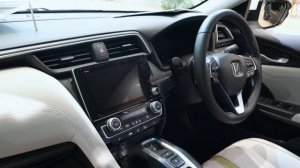 ( 4K ) Honda Insight EX Prime Style : White (2)