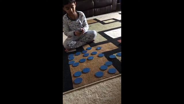 Twins Memory Card Game смотреть онлайн