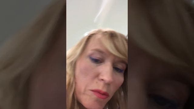 Косметикаа для макияжа бровей. Тренинг " Летний макияж". смотреть онлайн