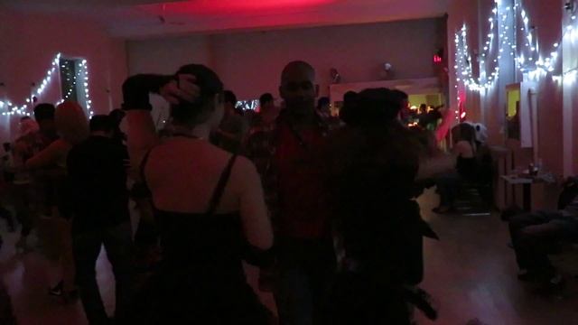 Menage a Trois Salsa during Halloween смотреть онлайн