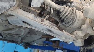 Шивролет Эпика . Замена передней стойки стабилизатора.