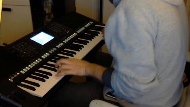 Hotel California - impowizacja ( PSR S750) смотреть онлайн