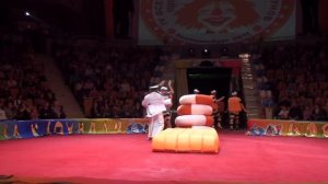 Акробаты - эксцентрики Игоря Майорова.