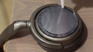 DIY.  Make Closed Headphones from Open Headphones