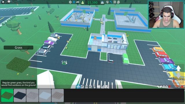 GETTING MAX CUSTOMERS w/ New Parking Lot - Roblox RETAIL TYCOON 2 смотреть онлайн
