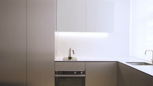 NEVER TOO SMALL Metal Clad Sydney Micro Studio Apartment - 30sqm/322sqft