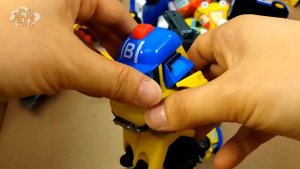 폴리 덕후들은 모여라 로보카 폴리 친구들이 박스 속에 가득