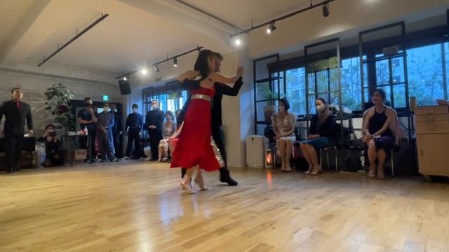 Sumire＆TAMAI tango 2022.12.24 Christmas milonga ~El Flete~ смотреть онлайн