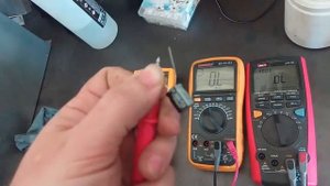 Multimeter Review / buyers guide: UNI-T UT71D Part1