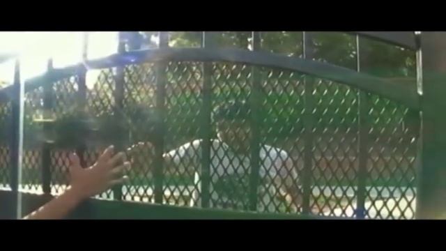 Three Little Pig смотреть онлайн