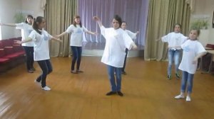 "Танцуй добро" волонтерский отряд "Молодёжка"