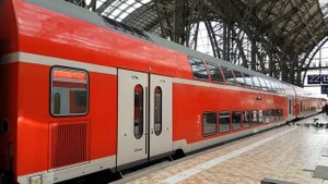 ПОЕЗДА ГЕРМАНИИ. ЖЕЛЕЗНОДОРОЖНЫЙ ВОКЗАЛ МЮНХЕН.