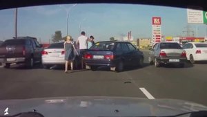 Перцовый баллончик против быдла