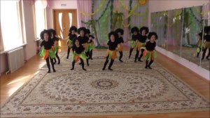 "Звездный дождик" МБДОУ №15 Африканский танец.mp4