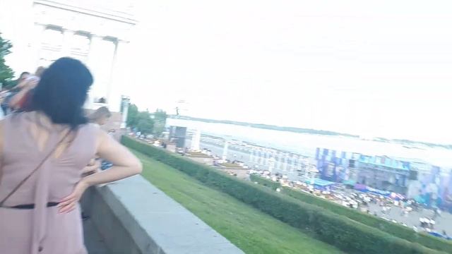 ч.2. Прогулки по набережной Волгограда 25 июня 2022 #тричетыре смотреть онлайн