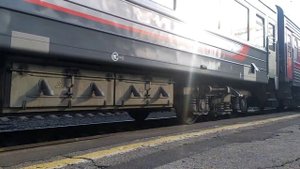 ЖД ВОКЗАЛ ПРИБЫТИЕ ПОЕЗДА