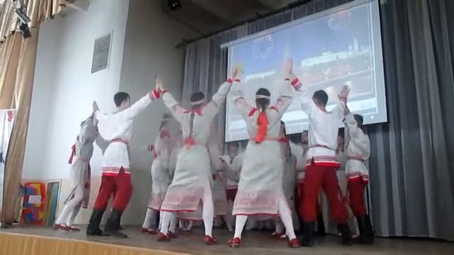 Хореографический ансамбль РОССИЙСКАЯ КАДРИЛЬ