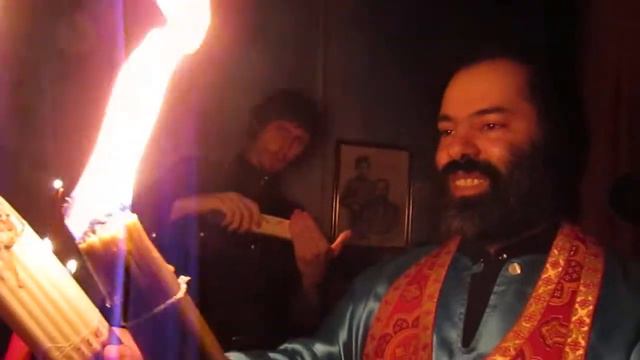 БЛАГОТАНЫЙ ОГОНЬ СОШЕЛ НА РУСЬ смотреть онлайн