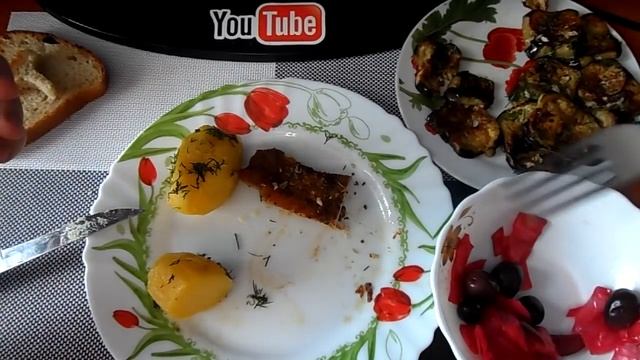 ОБЖОР / КАРТОШКА / ОТБИВНЫЕ ИЗ СВИНИНЫ / ЖАРЕНЫЕ БАКЛАЖАНЫ С ЧЕСНОКОМ / МАРИНОВАННАЯ КАПУСТА смотреть онлайн