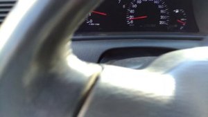 Toyota Corolla e120. Стук при движении по щебню