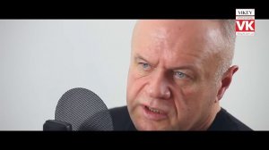 Очень сильный стих "Ты знаешь, с наступленьем темноты" И. Бродского в исполнении В. Корженевского