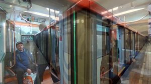 "Следует до Белорусской!" Электропоезд 81-775/776/777 "МОСКВА-2020" №19 на станции метро Курская