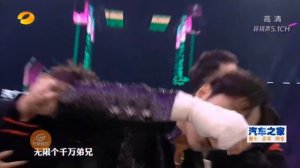 Wang Yibo ~ 龙拳 | Dragon fist performance