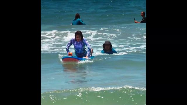 Ella Lee Lahav | Catching the waves #withGalaxy смотреть онлайн