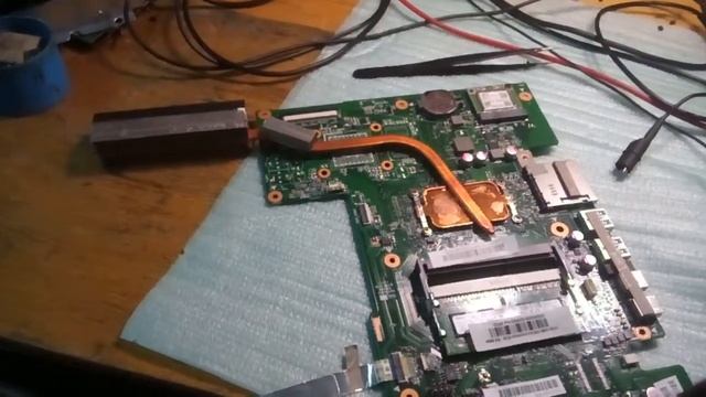 Моноблок ASUS ET2031i не включается. Что делать? Ремонт смотреть онлайн