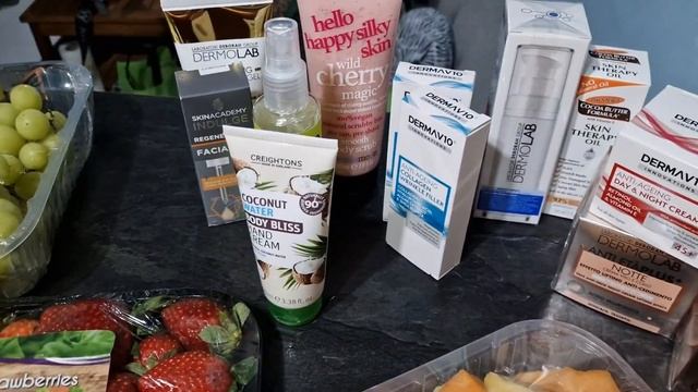 Мальта.Обзор покупок.Обзор продуктов и косметики.Жарим свежую рыбу,креветки.Семейные влоги с Мальты