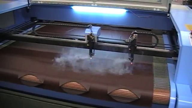 Senfeng/Лазерный станок для резки кожи и ткани с автоподачей материала | Технограв
