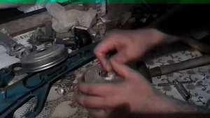 Разборка двигателя пылесоса (как открутить гайку на двигателе от пылесоса)  100%