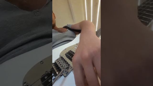 FENDER ATOMIC HUMBUCKER. КАКИЕ я использую звукосниматели смотреть онлайн