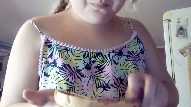 рецепт булка, масло, кетчуп, сосиски, и перец если хотите
