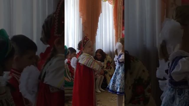 Часть 2. Севастополь. Праздник в Детском саду . Розалина. 26.10.2023 смотреть онлайн