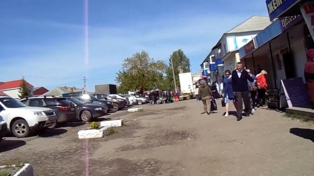 ...и вместе с огурцами "Емеля" и "Кураж"... смотреть онлайн