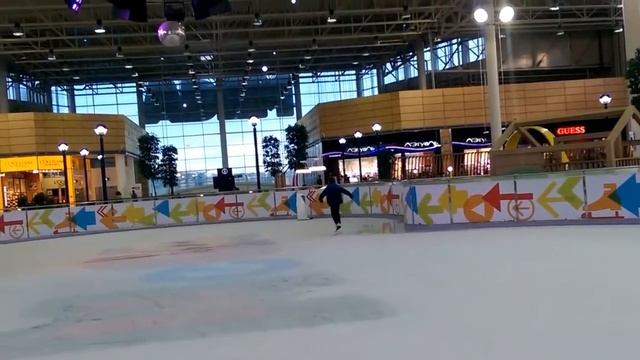 Первый день на коньках смотреть онлайн