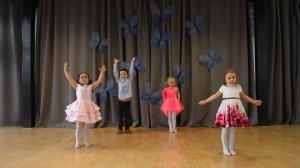 Танец "Полька" - танцевальные группы Русской школы г. Линца.