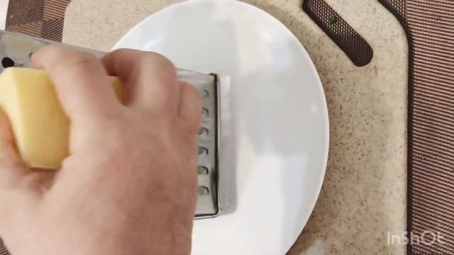 Домашняя пица с куриным филе и и грибами смотреть онлайн