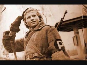 Регулировщица -- Дмитрий Волжский